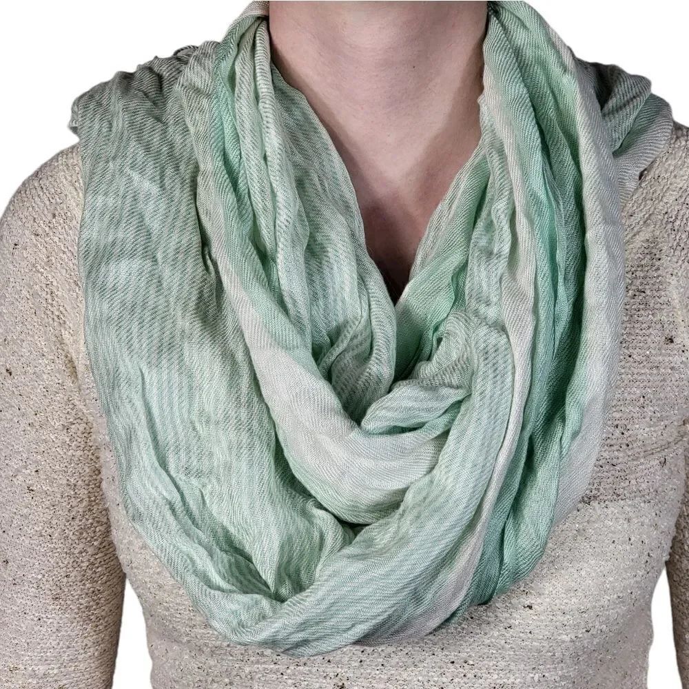 Mintโandย WhiteโStripedโScarf